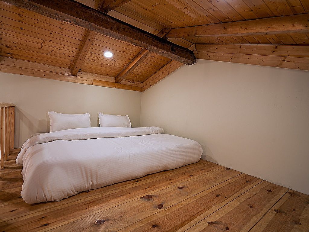 Mezzanine Family Suite With Balcony