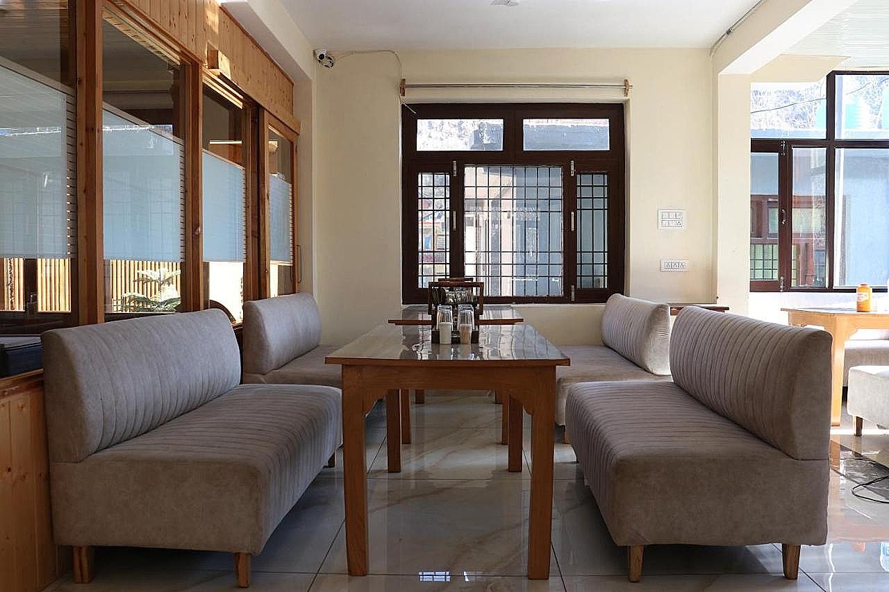 image_4280596_cd2fdf14-a4f9-44ca-a147-7ab3a4790a5b_proc