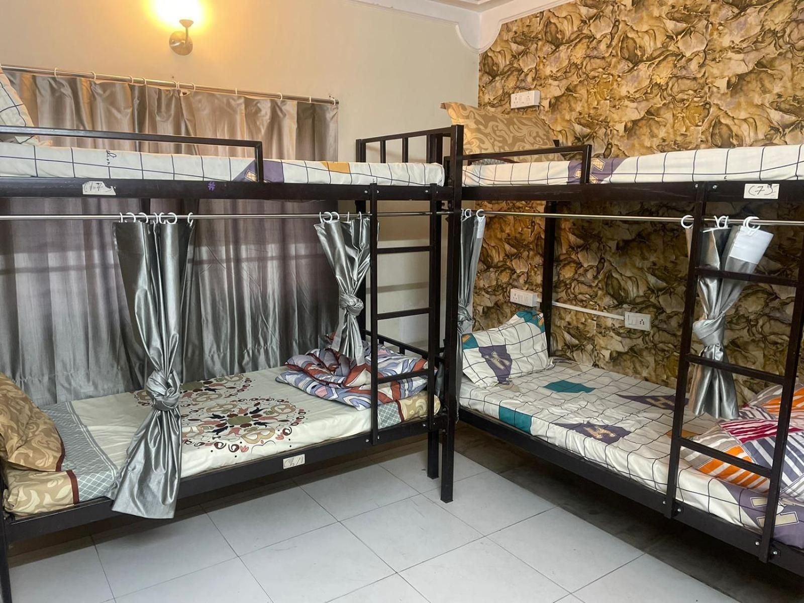 6 Bed Female Dormitory