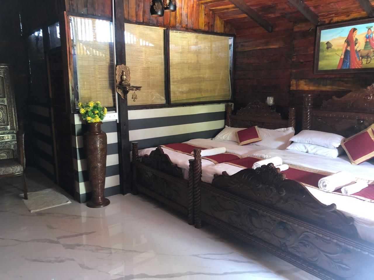 Family Room With Garden Room