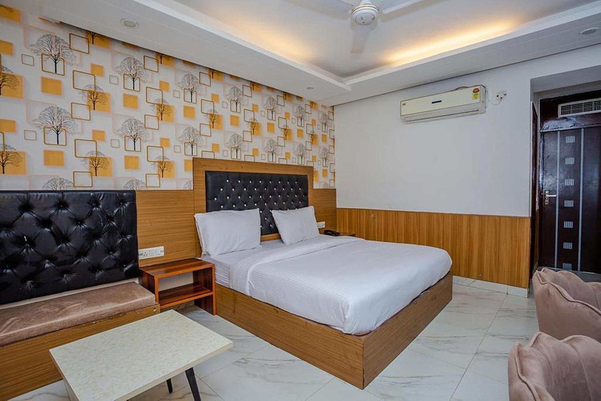 Hotel Doon Deluxe Room 4