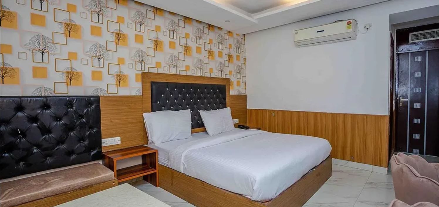 Executive Room (City View)