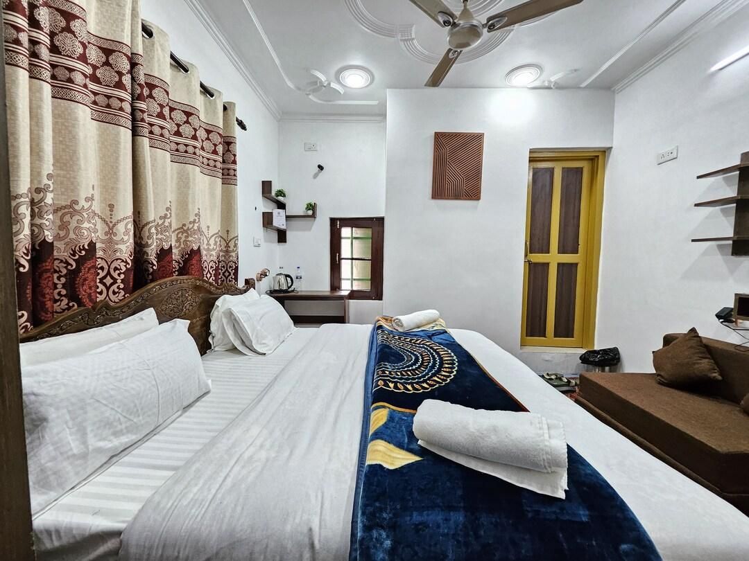 The Mallard Deluxe Double or Twin 3