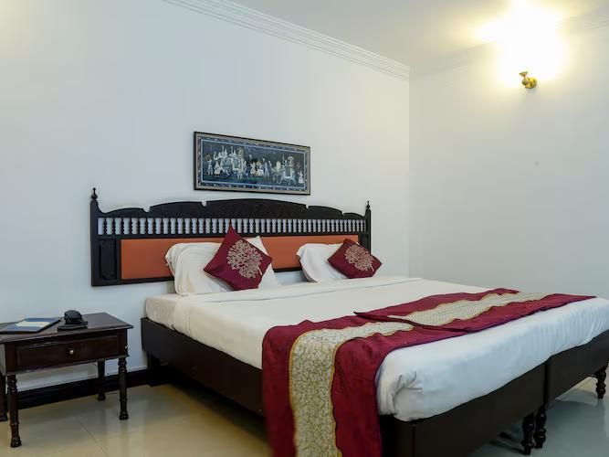 ATS Willingdon Deluxe Double Room 2