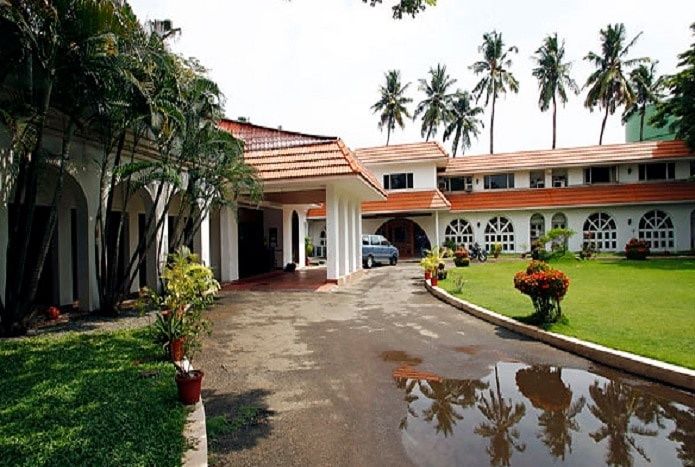 Hotel Exterior
