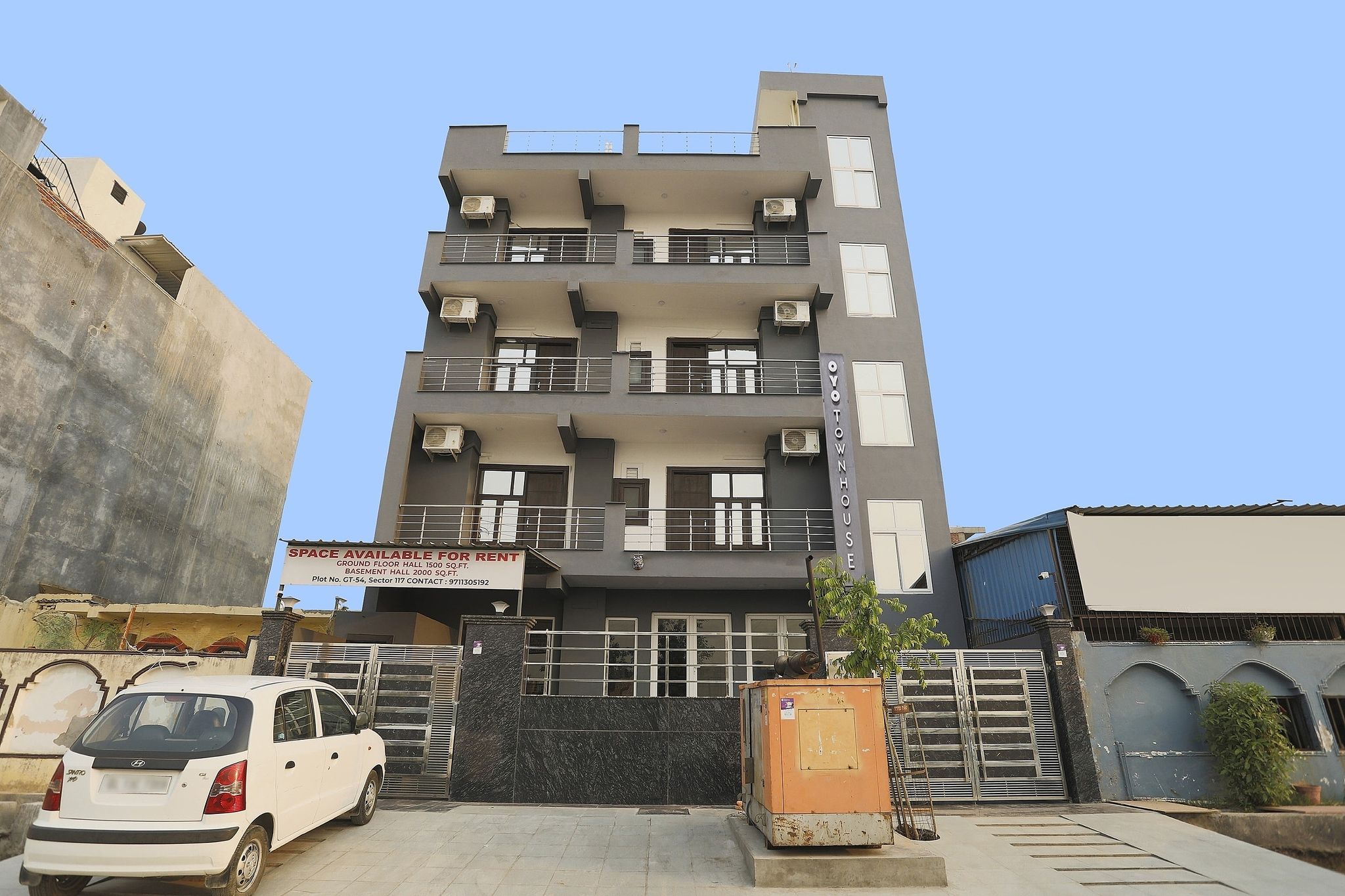 Hotel O Noida premium inn