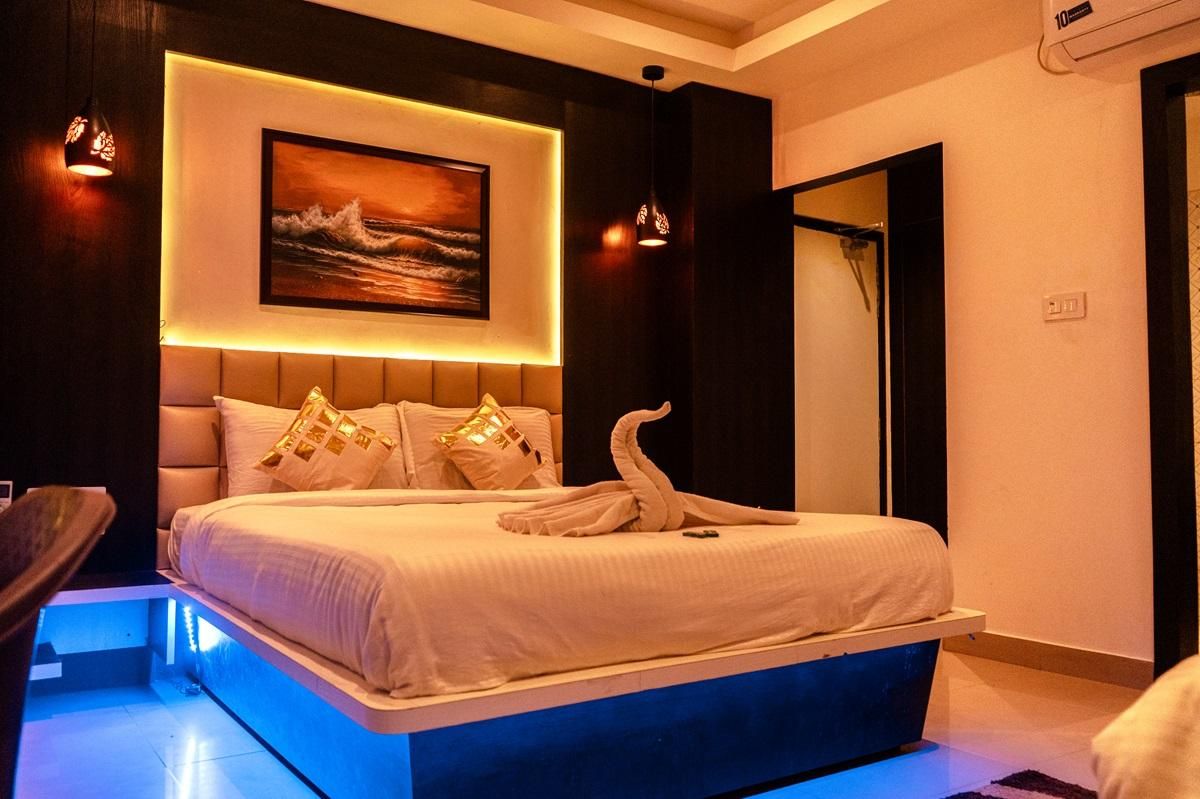 Superior Studio with King Bed