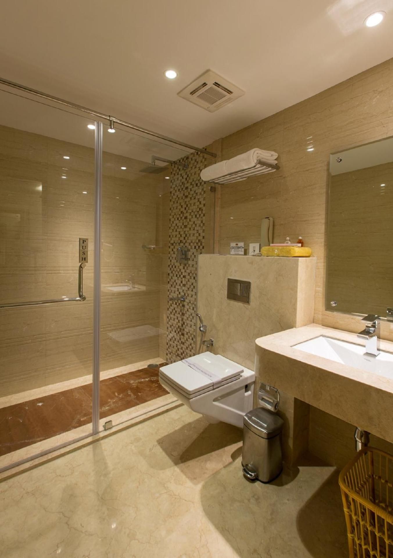 Suite Room