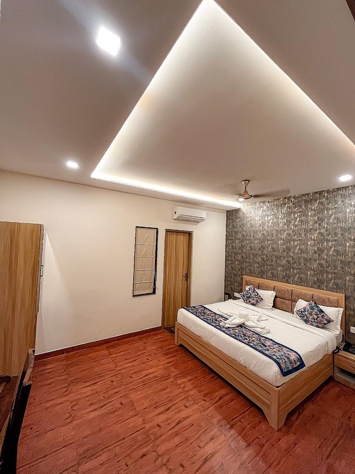 HOTEL GRAND KUKAS RESIDENCY Standard 2