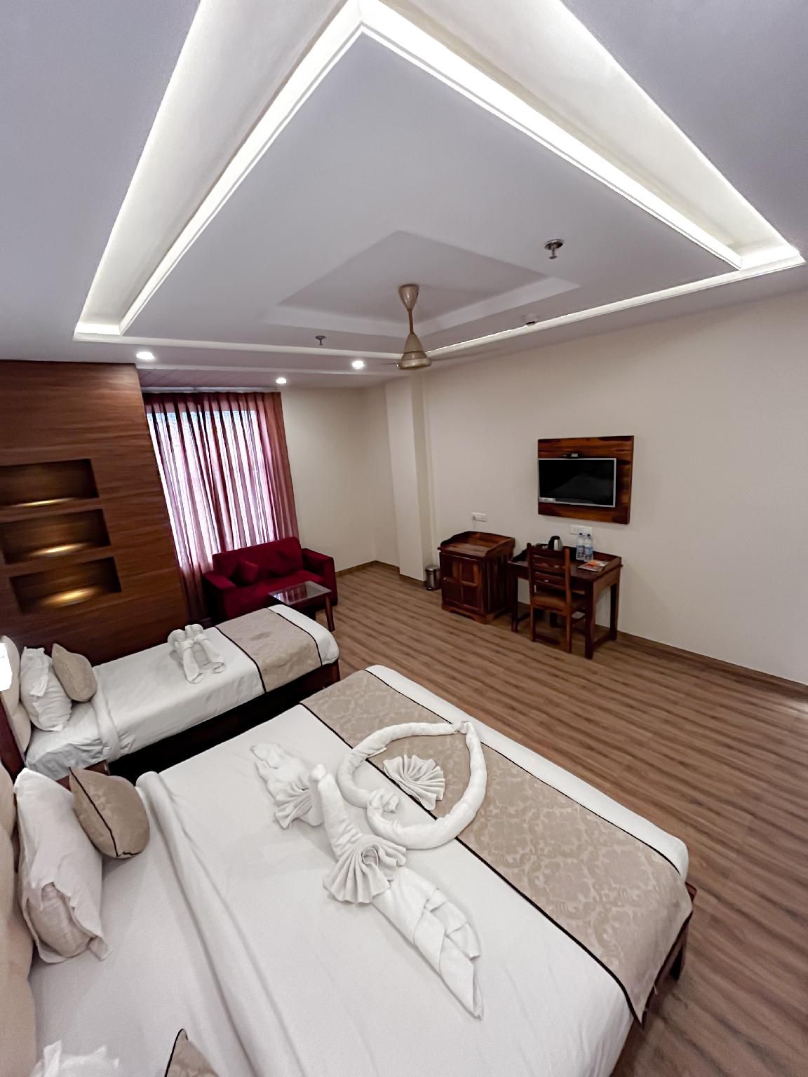 Royal King Room