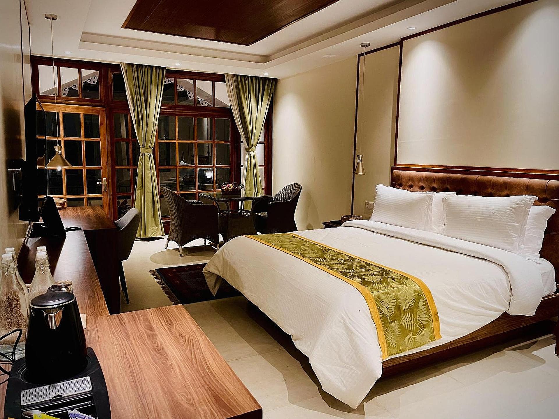 Signature Deluxe Room