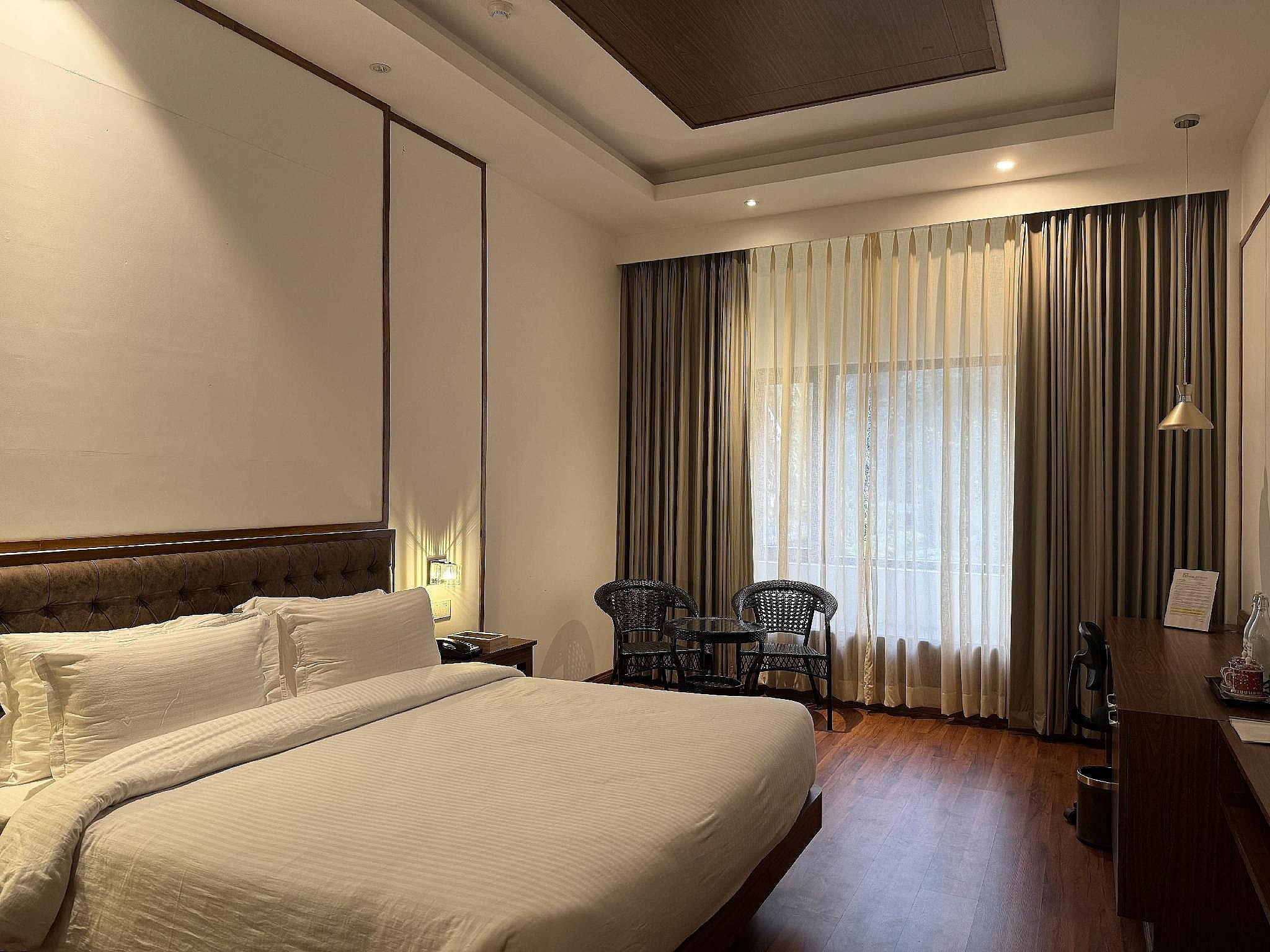 Signature Deluxe Room