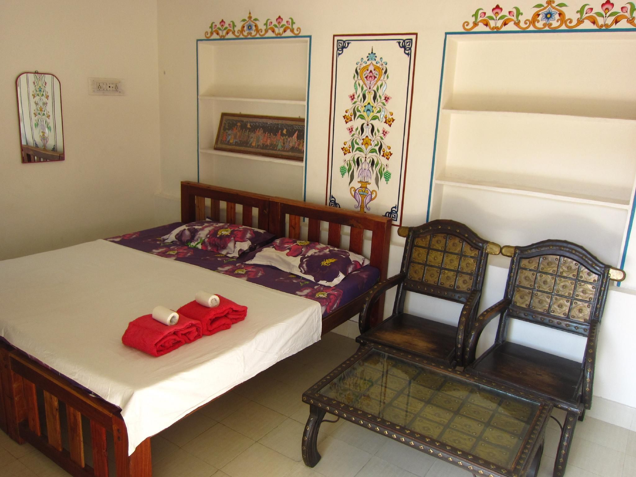 Atithi Guest House Basic Double Room - Ground Floor