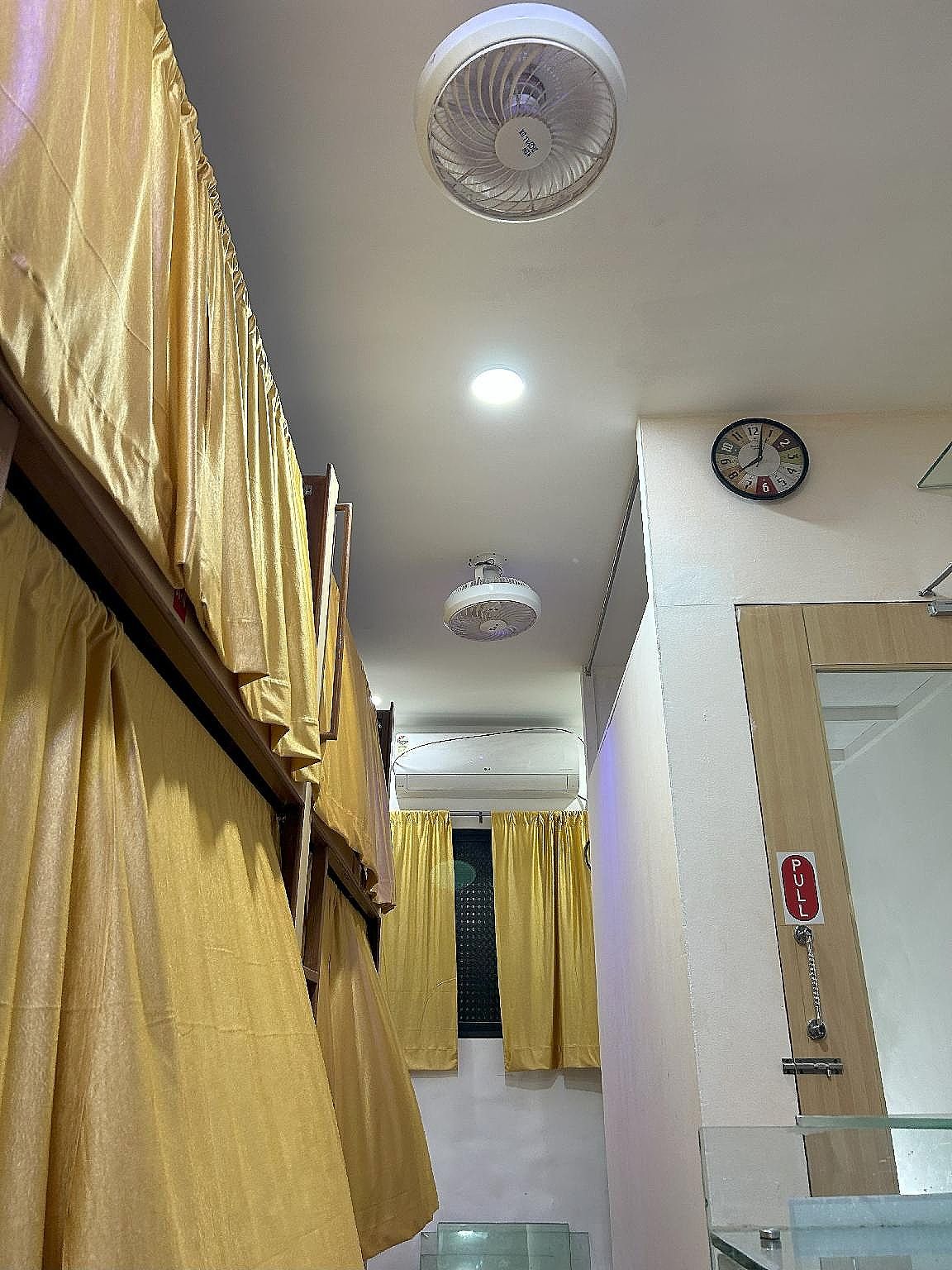 BOMBAY72 DORMITORY