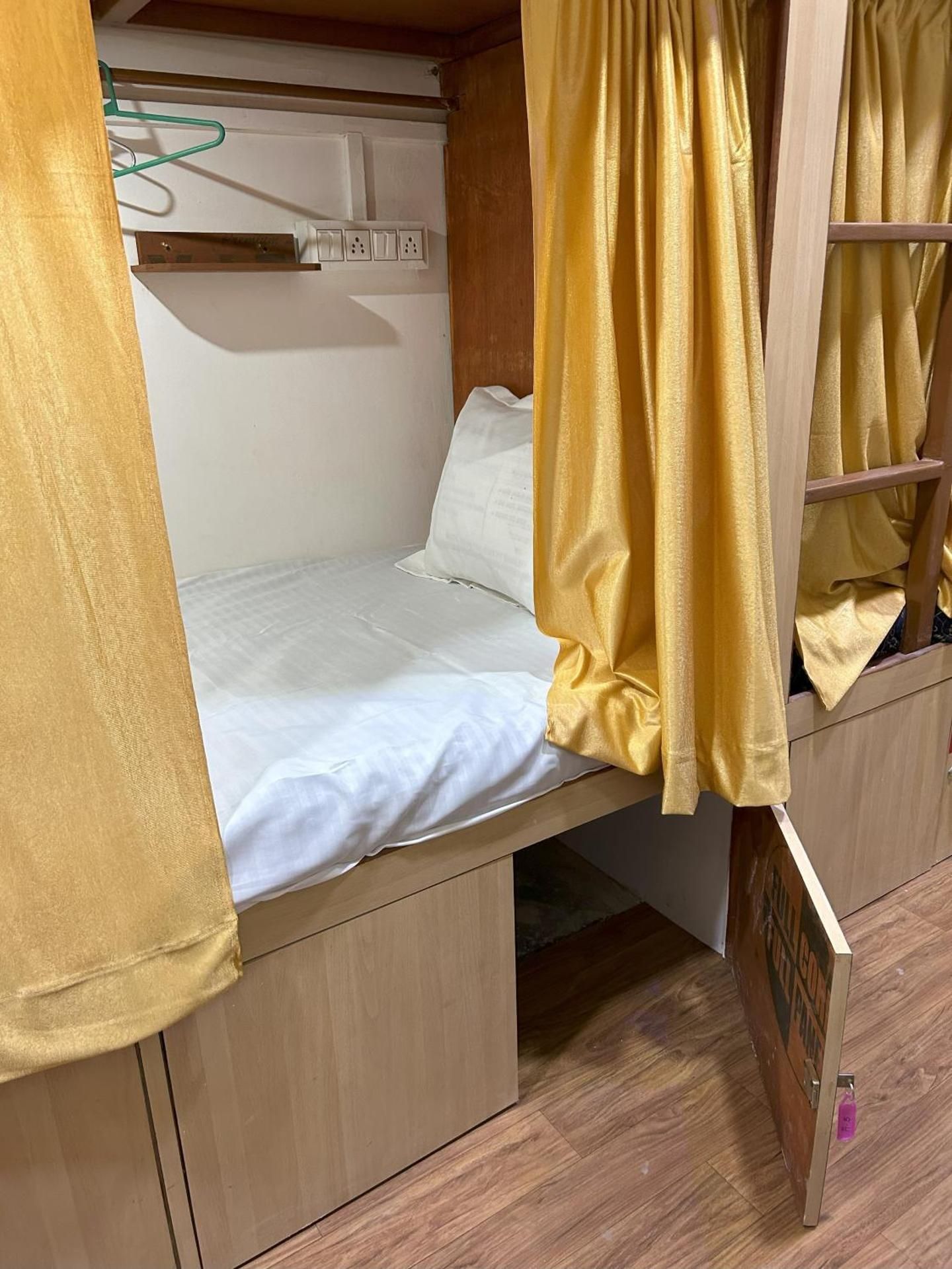 BOMBAY72 DORMITORY