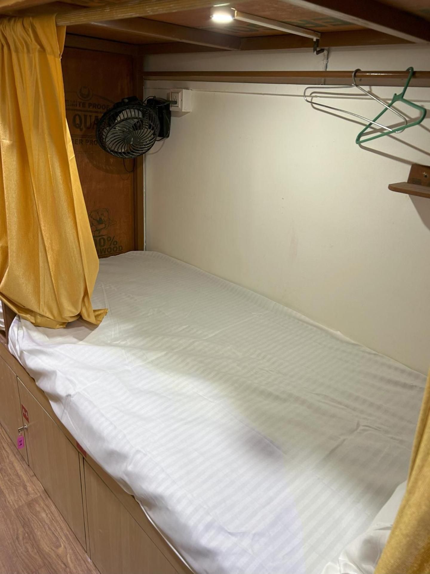 BOMBAY72 DORMITORY