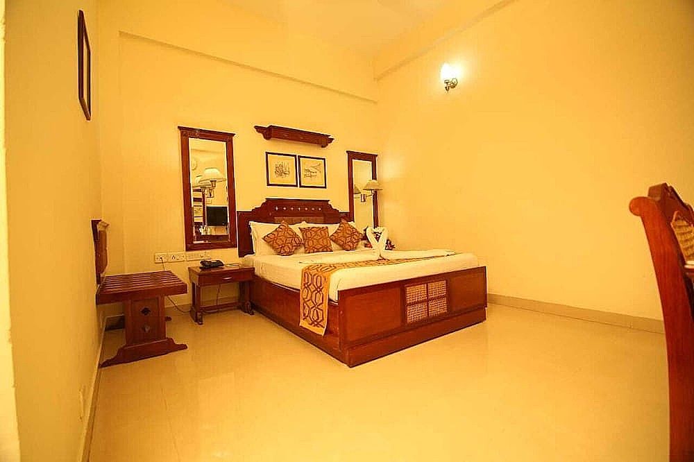 undefined Fort Queen Hotel 9