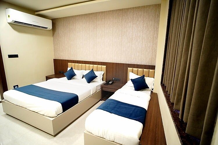 Deluxe Triple bed ac 