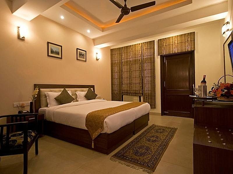 Double room - Shared bath