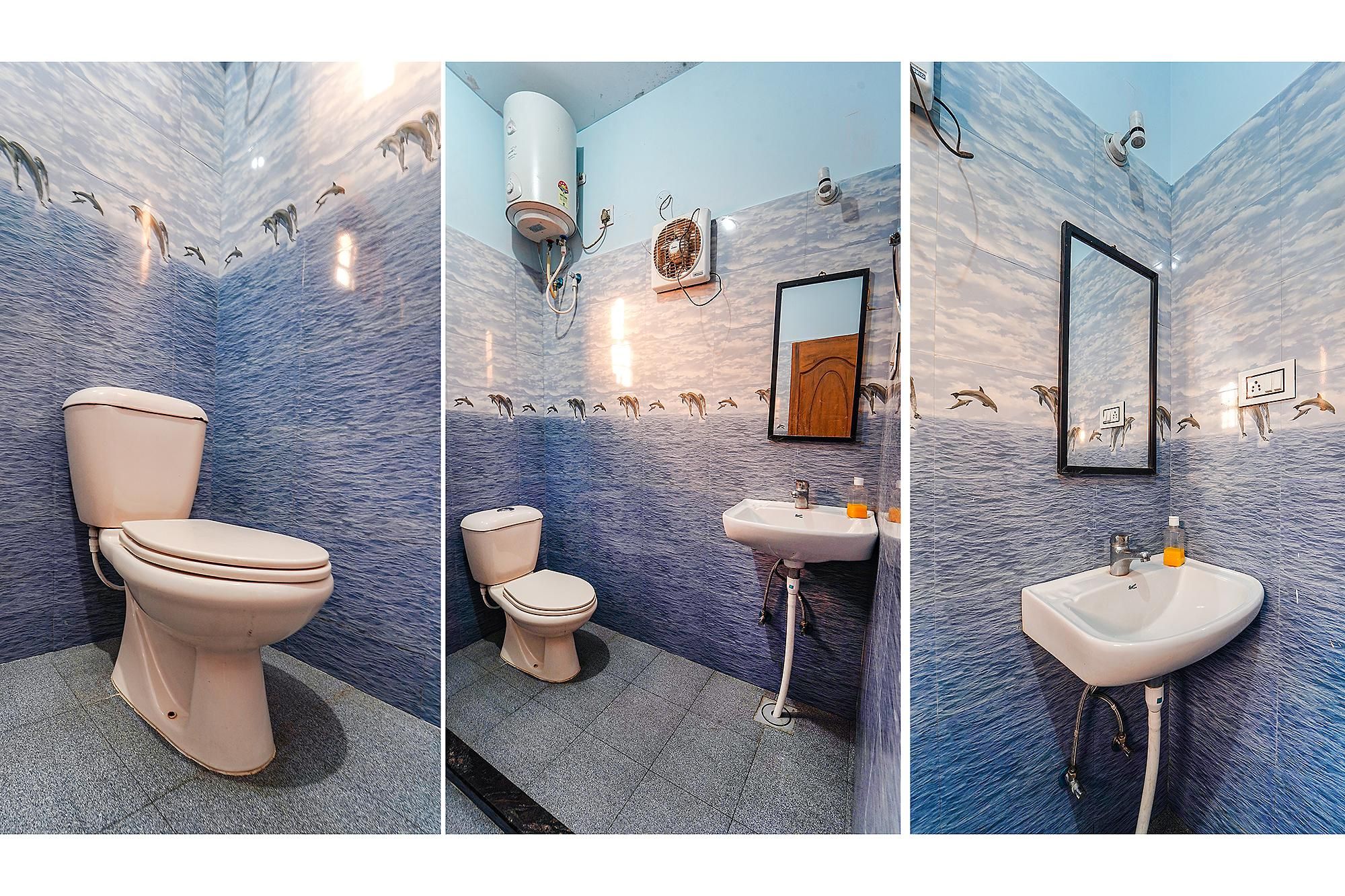 FabExpress Annai Illam Deluxe Room 2