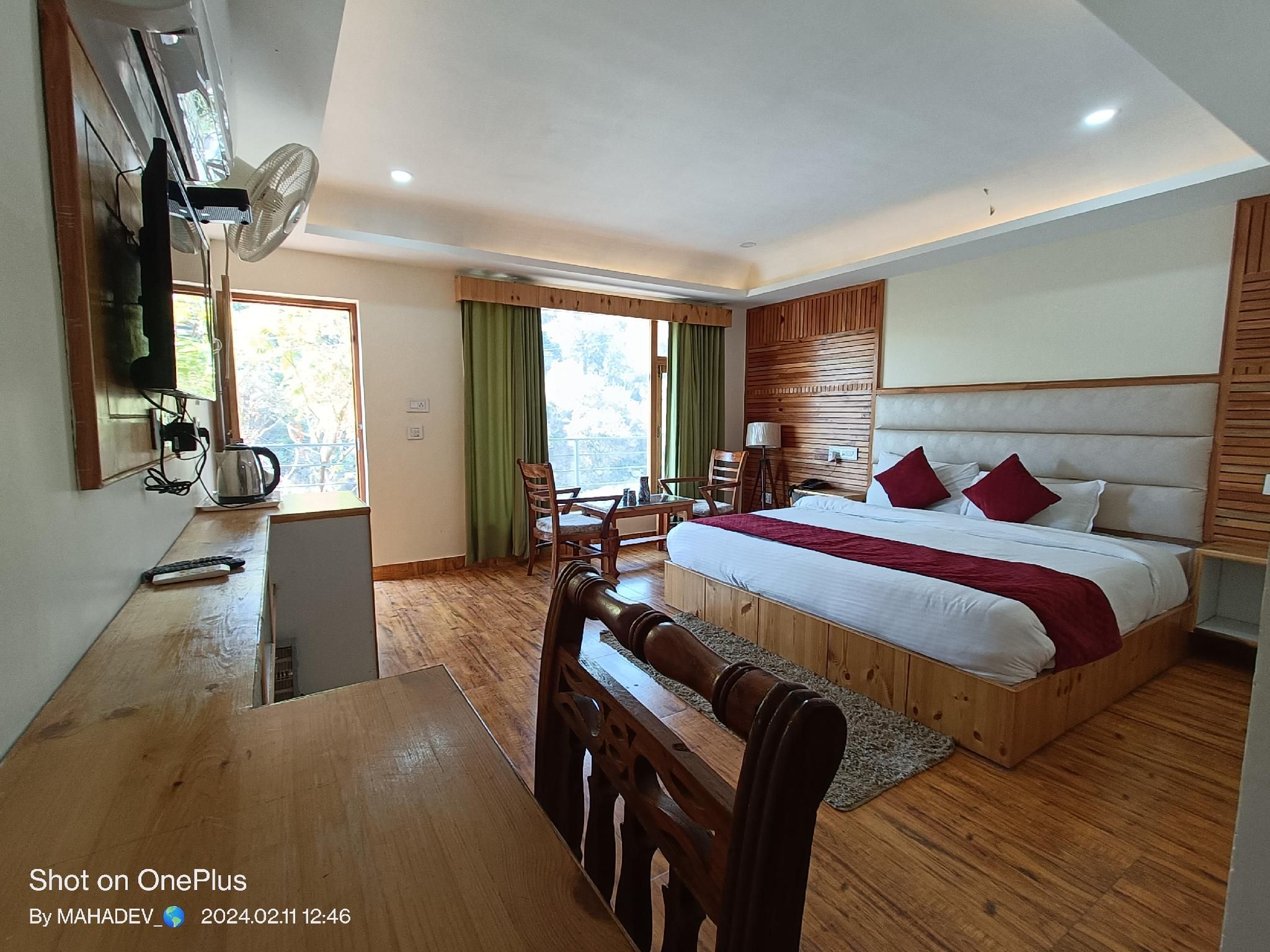 Super Deluxe Room