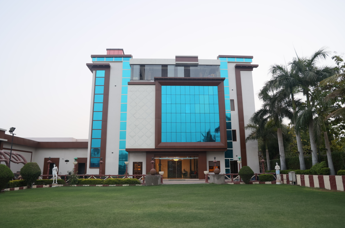 Hotel Exterior