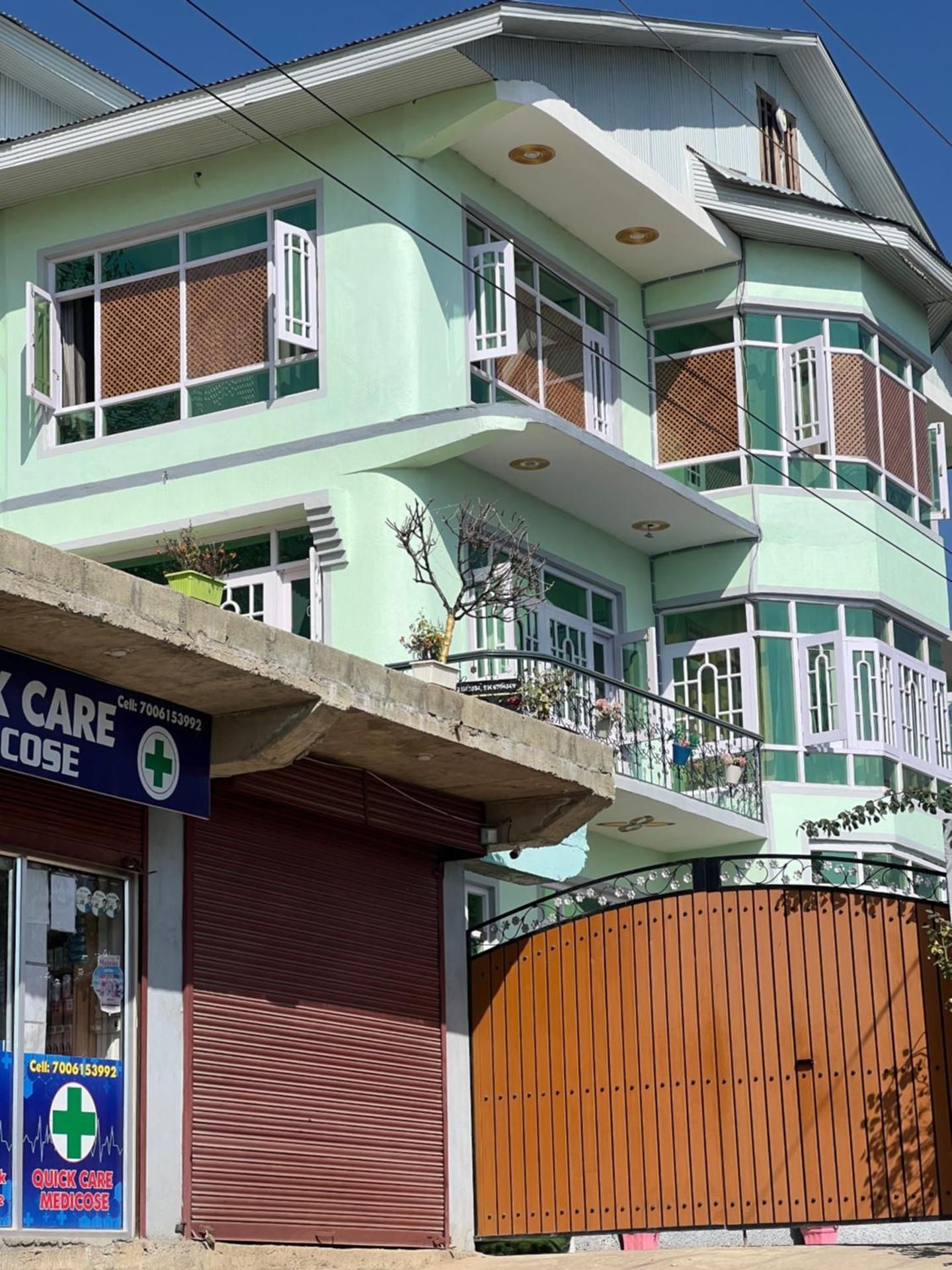 Everest Guest House