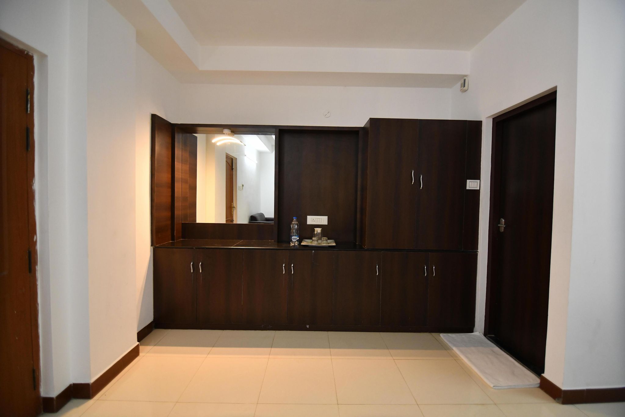 Hotel Lake View Standard Triple Room AC 6