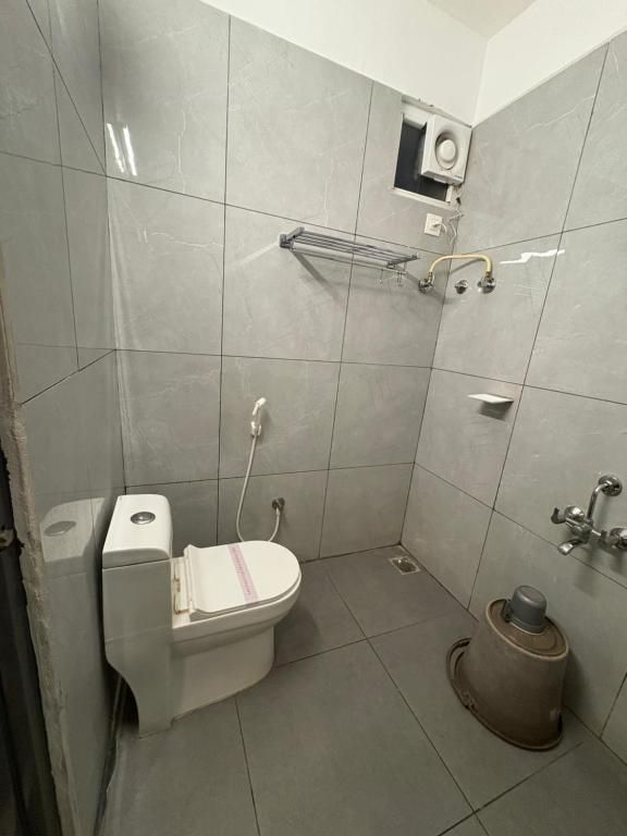 Hotel Park Varaahi Deluxe AC Room 9