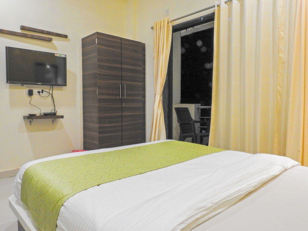 Evergreen Holidays Resort Standard Room 2
