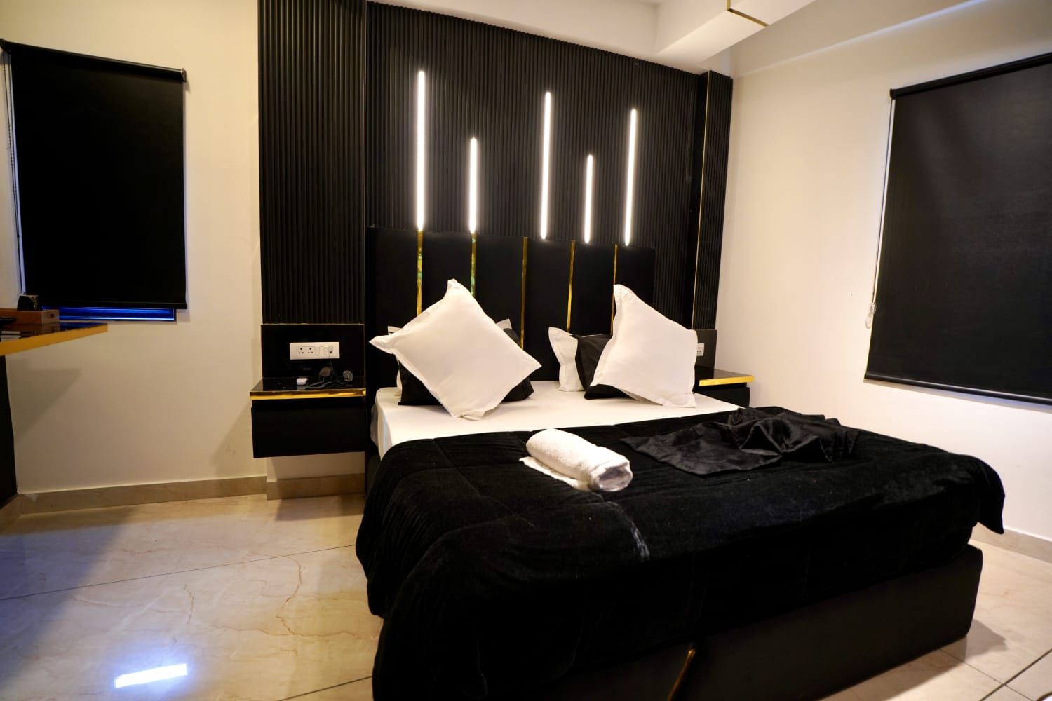 LIEU D' AMOUR  Deluxe Room 4