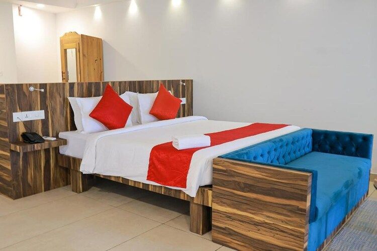 Villa Sasha By Elixir Cliff Varkala Standard Room AC with Balcony