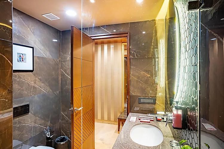 Club Room