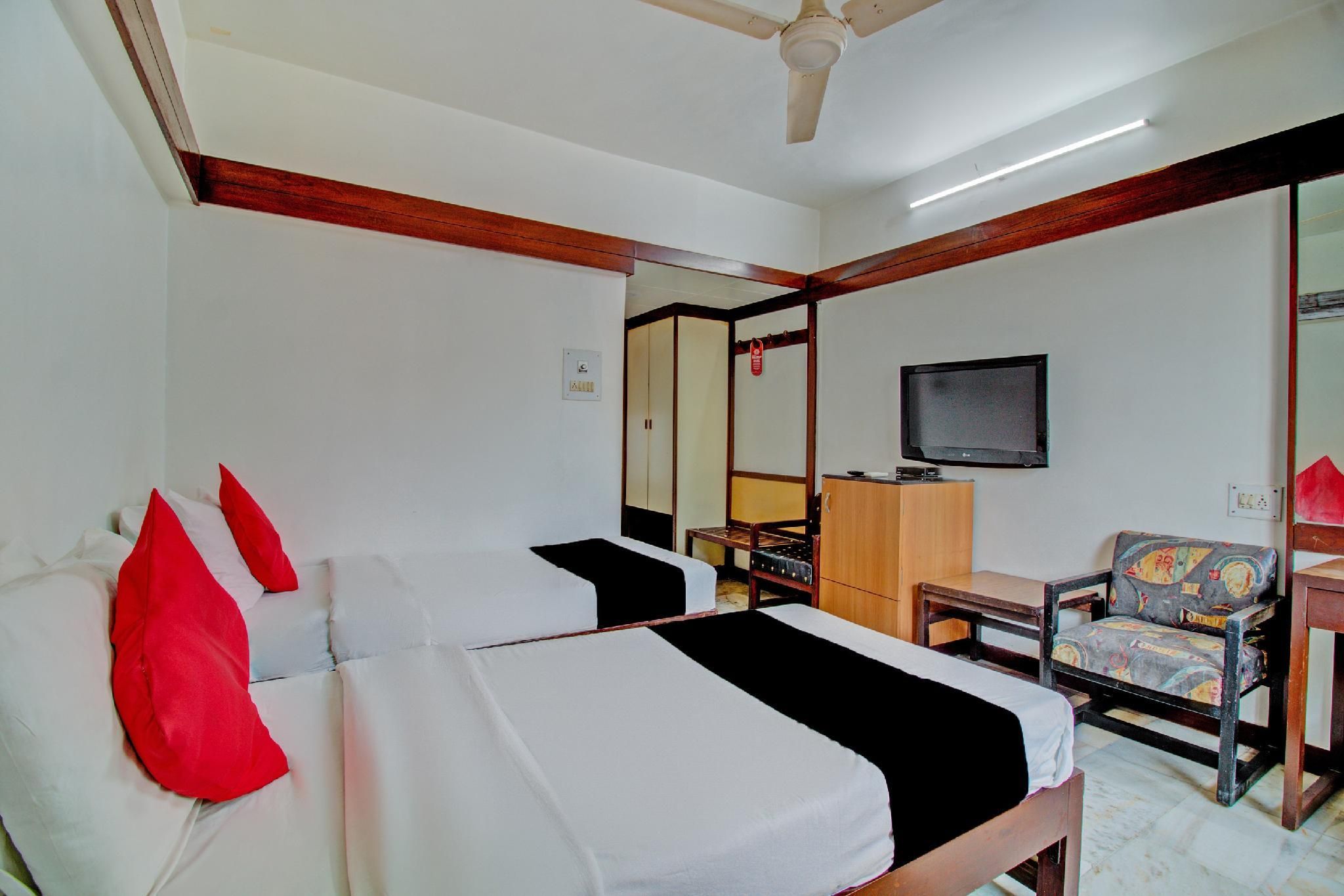 Capital O 76484 Hotel Balwas International