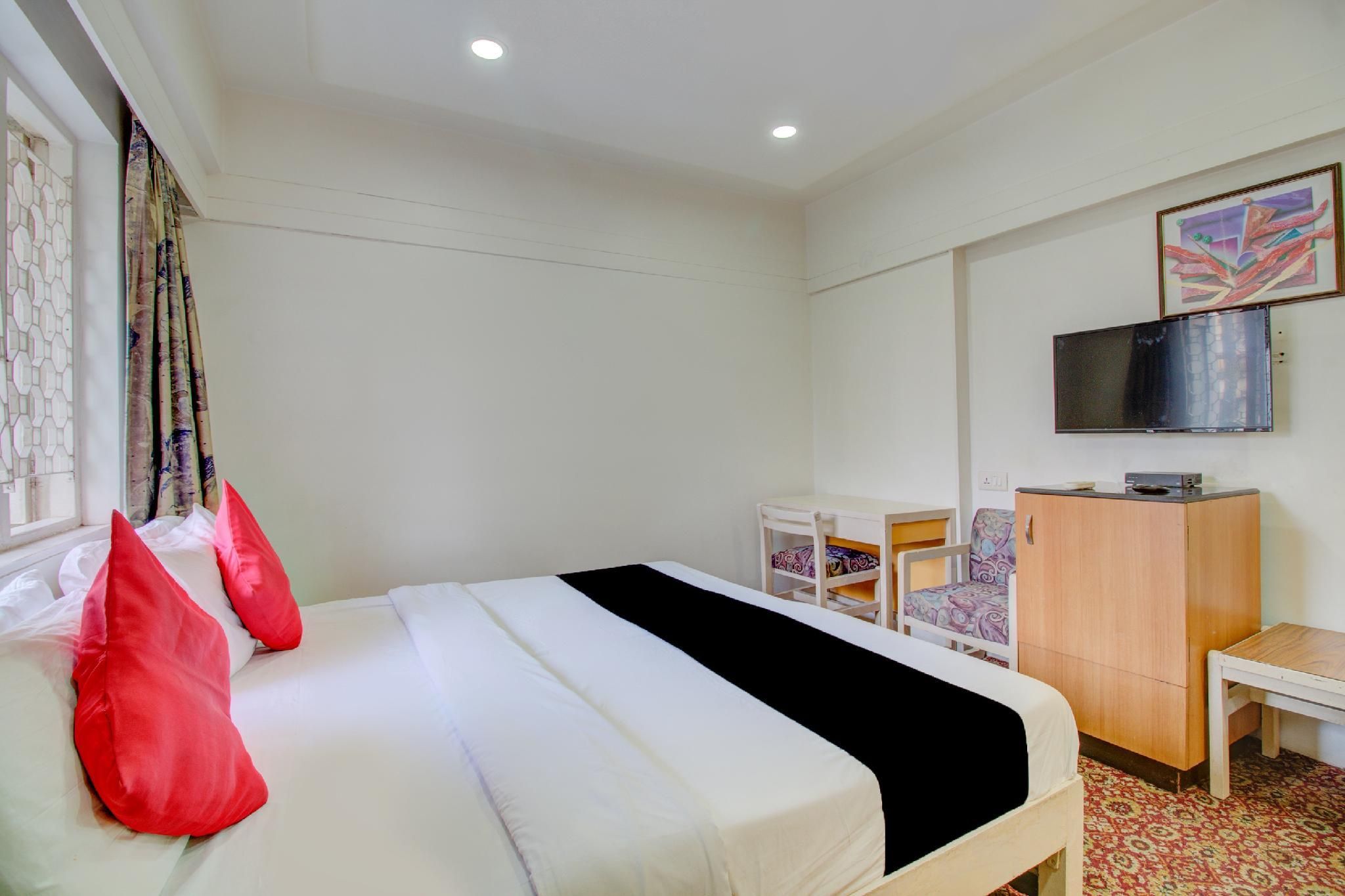 Capital O 76484 Hotel Balwas International