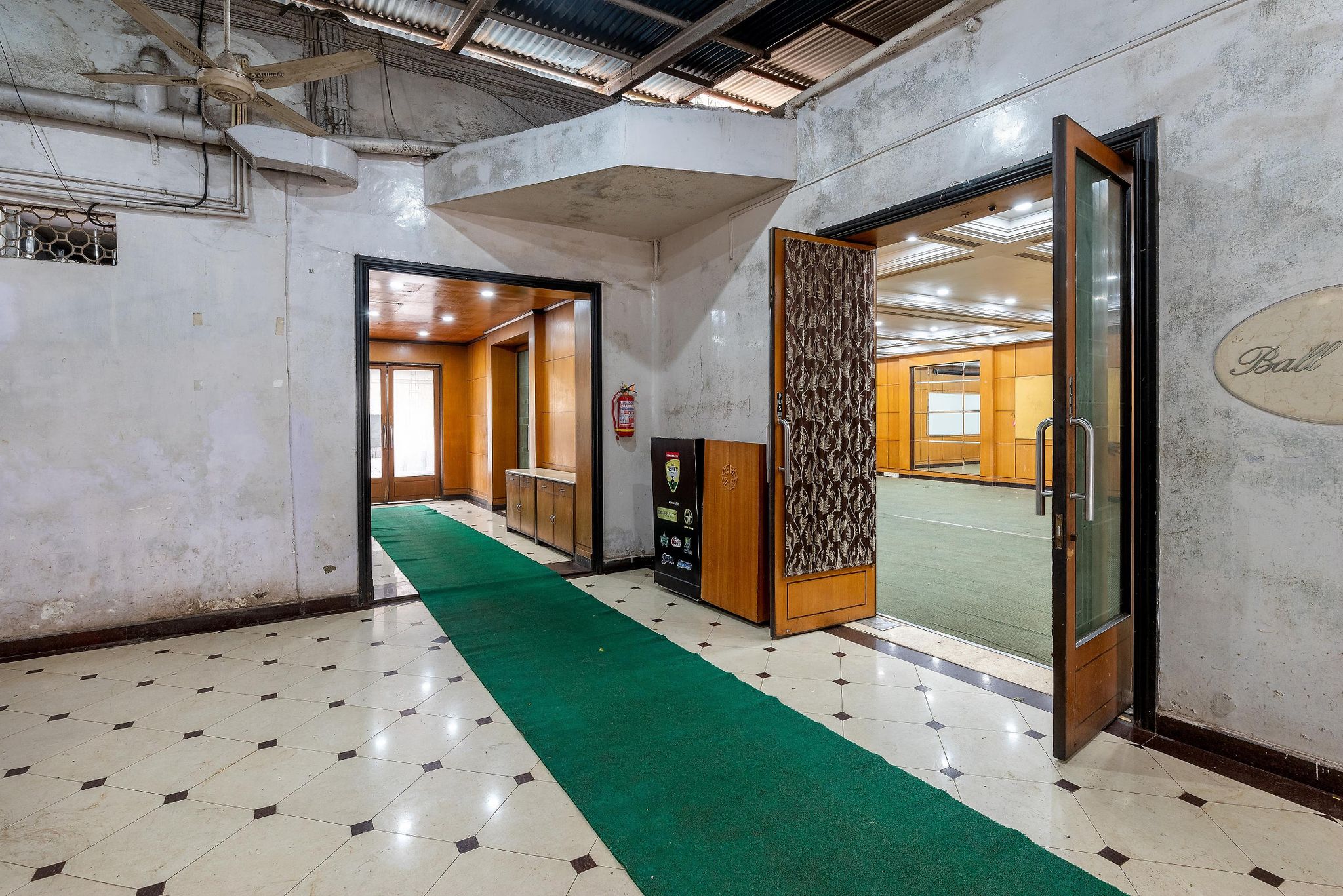 Capital O 76484 Hotel Balwas International