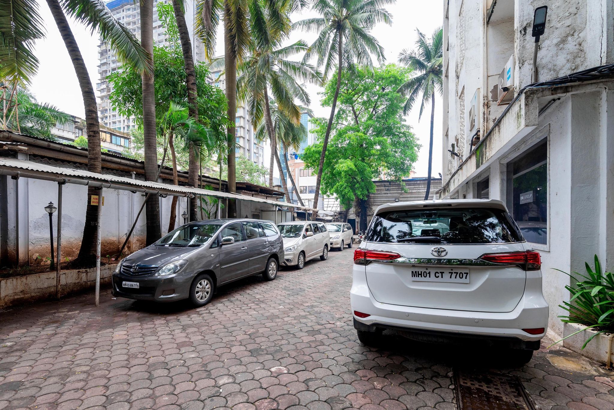 Capital O 76484 Hotel Balwas International