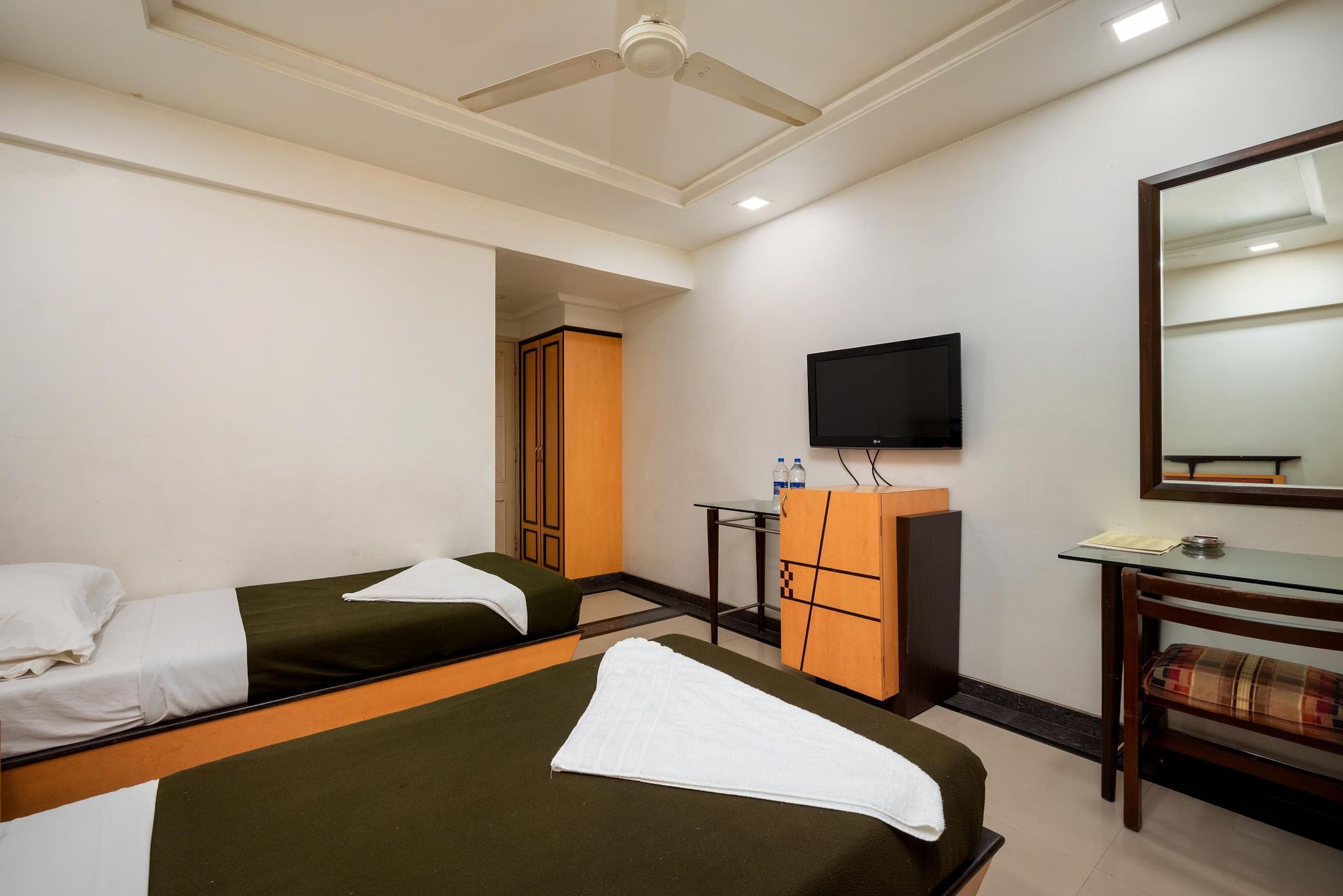 Capital O 76484 Hotel Balwas International