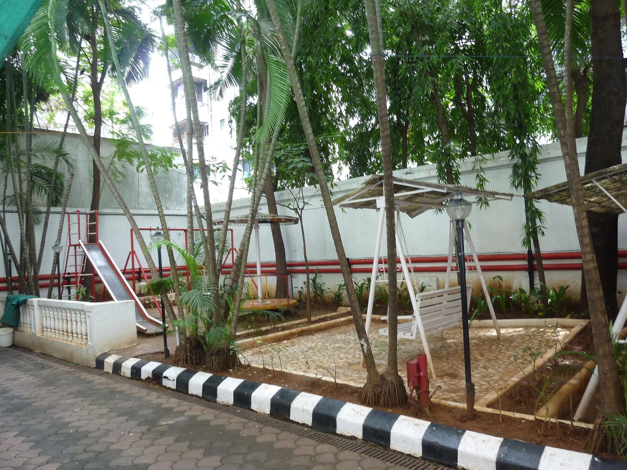 Capital O 76484 Hotel Balwas International