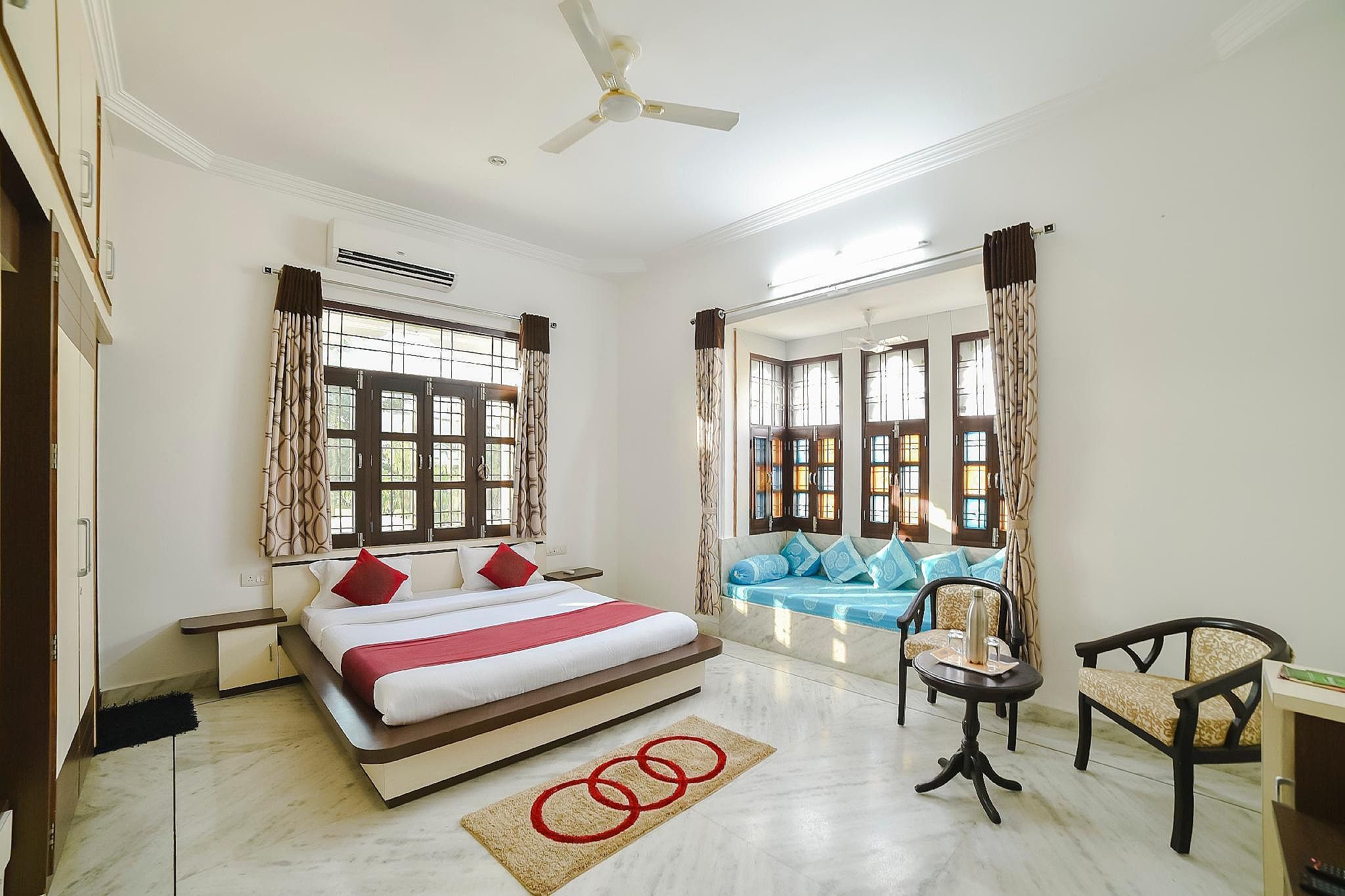 Super Deluxe Room