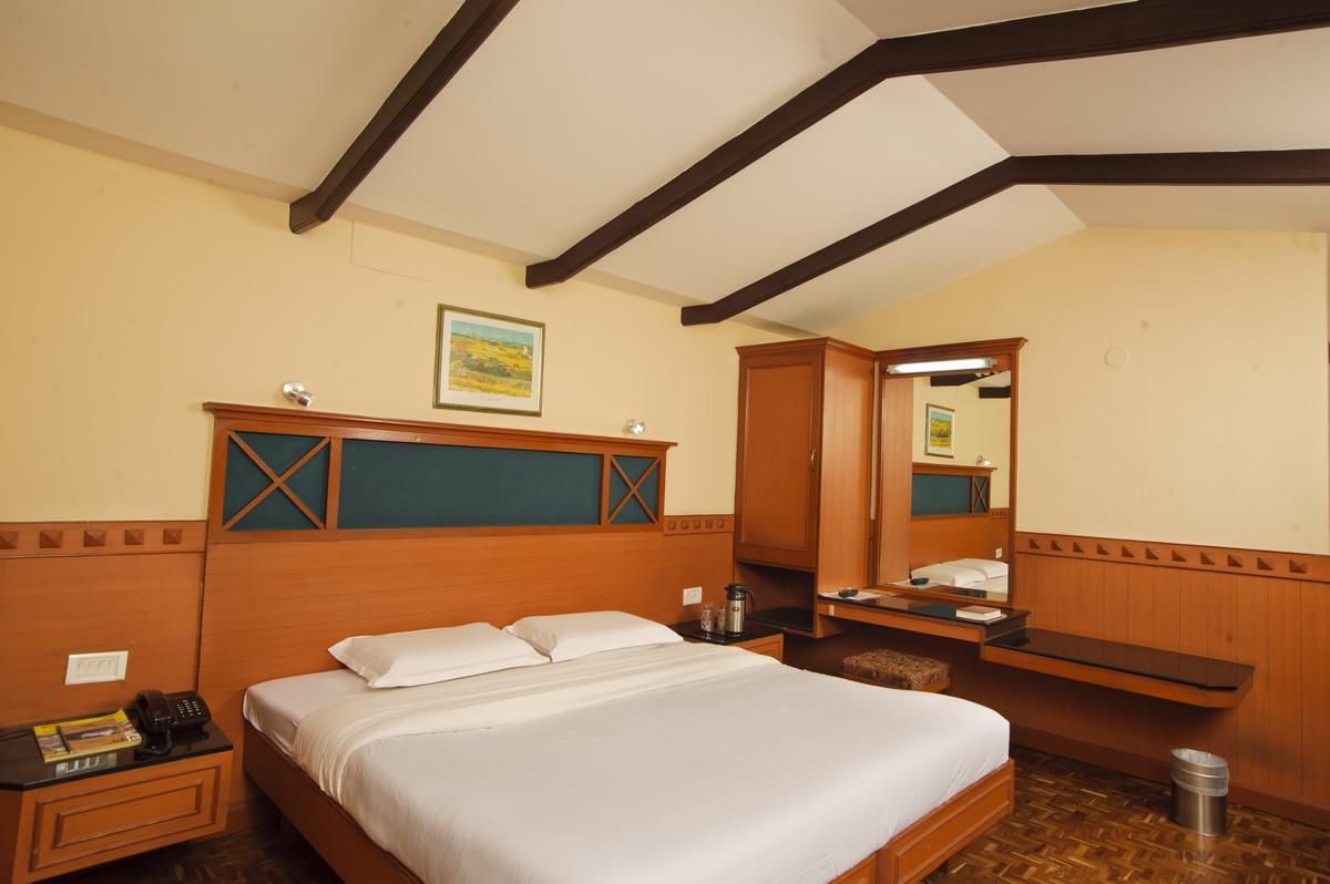 Hilltop Towers Standard Double 2