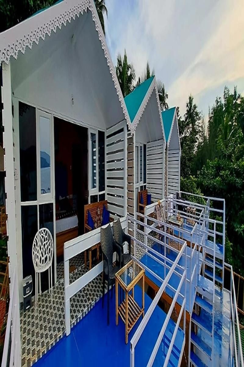 Seaview Deluxe Queen