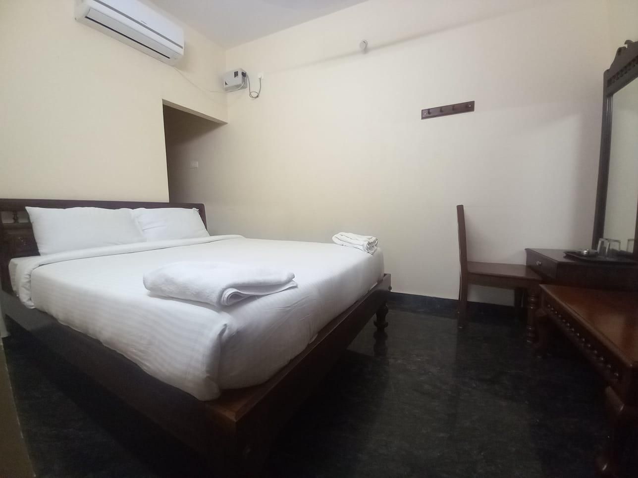 Executive Twin Room - Non-Smoking