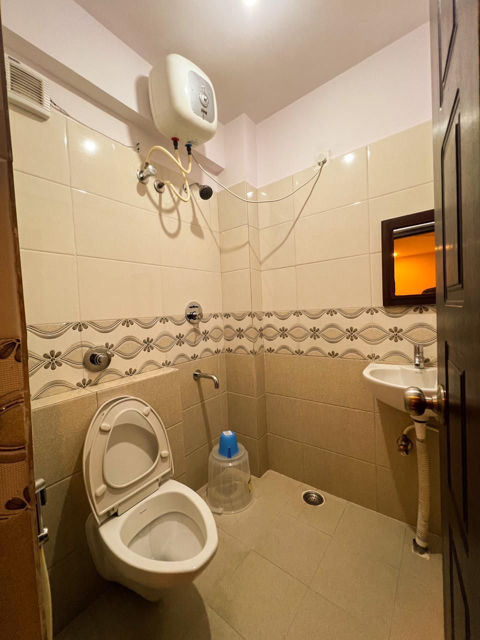 The Jha Hotels Madiwala Standard Room 3