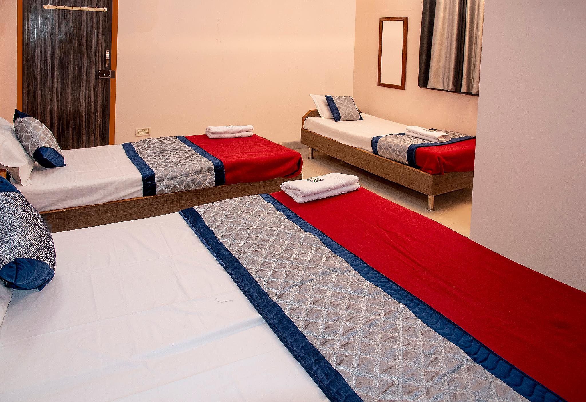 Vrindavan Comfort Inn Triple Deluxe 2