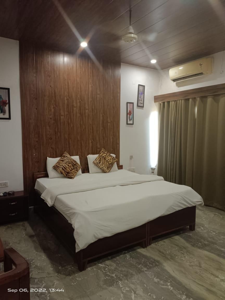 Super Deluxe Double Room