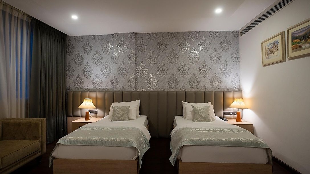 The Woodbury Junior Twin Room 5