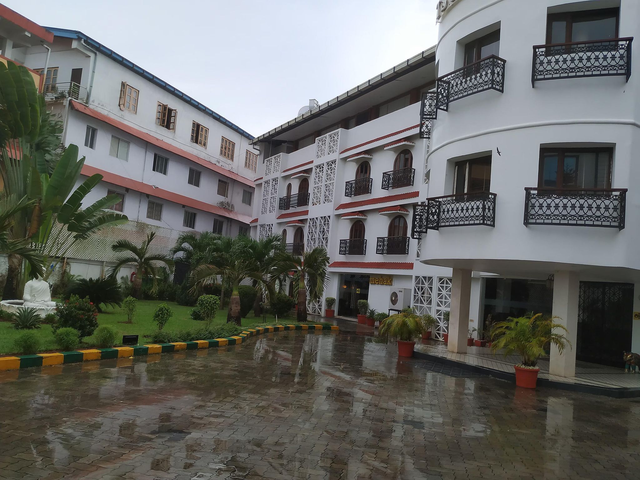 Hotel Exterior