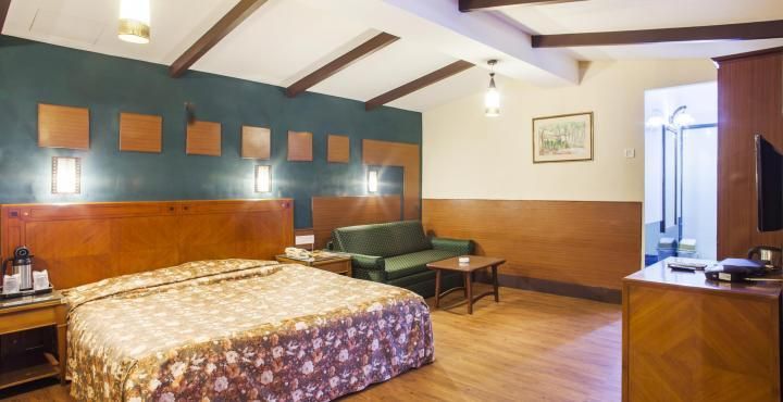 Honeymoon Suite