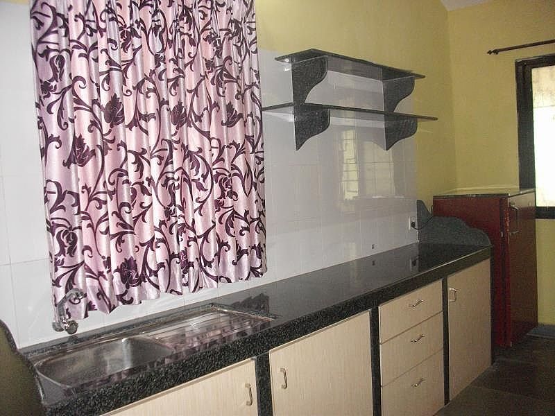 Deluxe King Room with Balcony